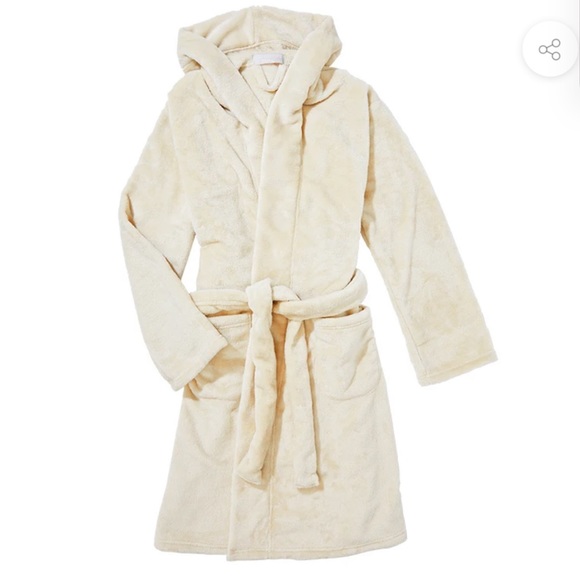 Summer & Rose Cozy Robe - Picture 2 of 7